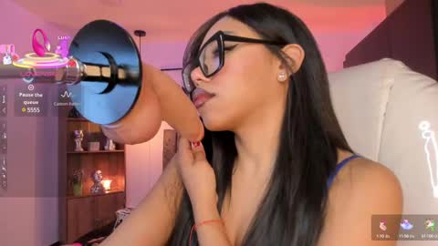 Olivia online show from 02.21.25