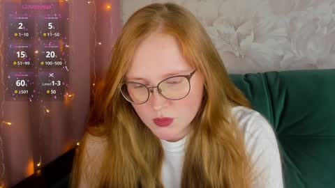 Snapshot of olivia_date chatting on 12.10.24 Olivia Date online show from 12.10.24