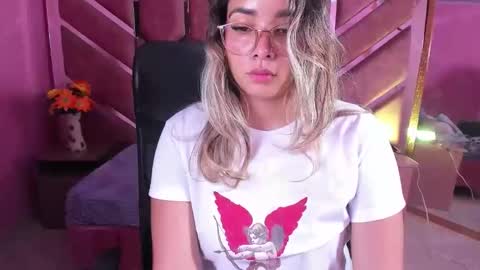  OLIVIA  online show from 04.10.26