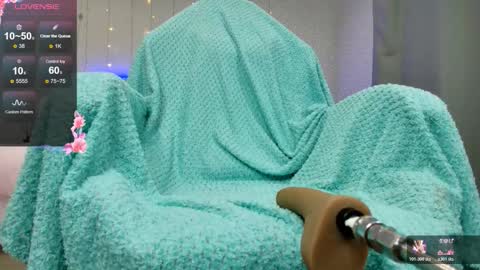 Olivia Hi guys Follow me  online show from 01.13.26