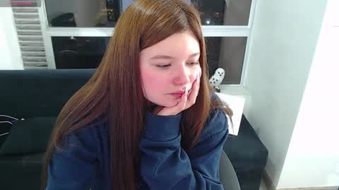 Snapshot of olivia_martine chatting on 01.16.25 olivia_martine online show from 01.16.25