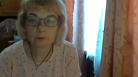 Olivia Mia online show from 05.30.26