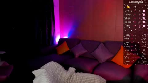 Olivia online show from 02.14.25