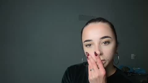 Olivia online show from 10.31.25