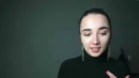 Olivia online show from 02.02.26