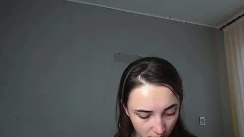 Snapshot of olivia_oliv chatting on 04.30.26 Olivia online show from 04.30.26