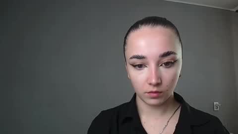 Snapshot of olivia_oliv chatting on 05.05.26 Olivia online show from 05.05.26