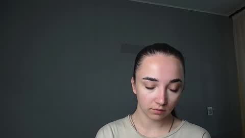 Snapshot of olivia_oliv chatting on 05.14.26 Olivia online show from 05.14.26