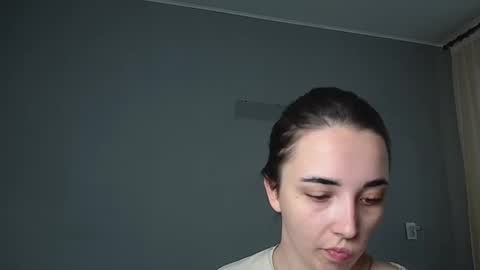 Snapshot of olivia_oliv chatting on 05.21.26 Olivia online show from 05.21.26