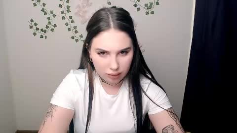 Snapshot of olivia_red_ chatting on 06.03.26 Olivia online show from 06.03.26
