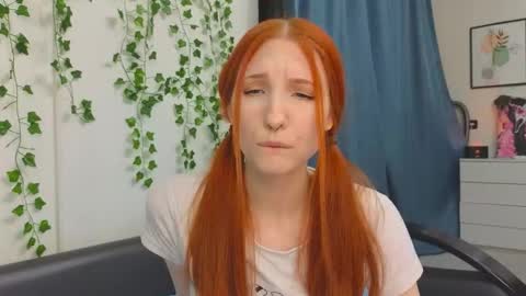  OLIVIA    online show from 11.17.25