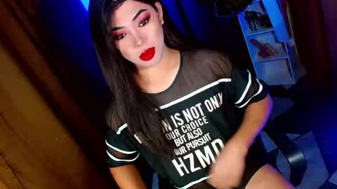 Miss OLIVIA online show from 09.13.25