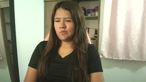 Olivia online show from 10.10.25