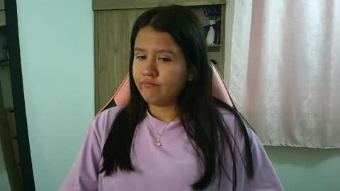 Snapshot of olivia_watson_ chatting on 06.03.26 Olivia online show from 06.03.26