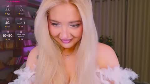 Snapshot of oliviabr0wn chatting on 07.08.26 Olivia online show from 07.08.26