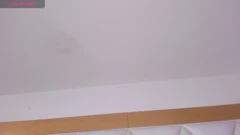 OLIVIA online show from 01.28.25