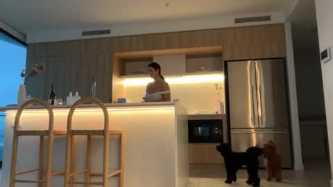 Olivia Brookes online show from 12.16.25