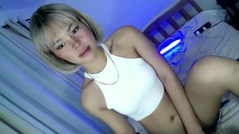 OLIVIA online show from 02.03.26