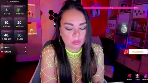 Oliviagoold online show from 10.02.25