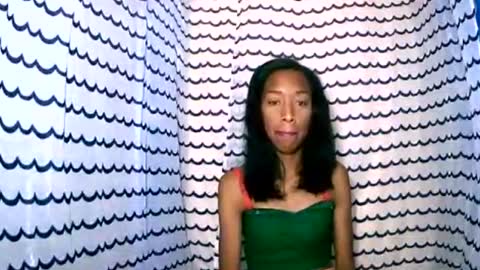 oliviah27 online show from 10.20.25