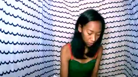 oliviah27 online show from 10.21.25