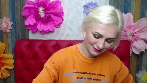 Snapshot of oliviahorst chatting on 10.04.25 OliviaHorst online show from 10.04.25