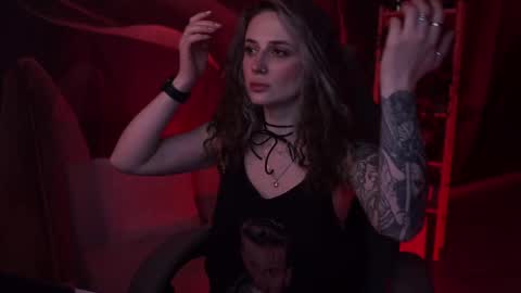 Liv online show from 11.05.25