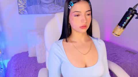 Olivia Mcneill  online show from 02.07.26