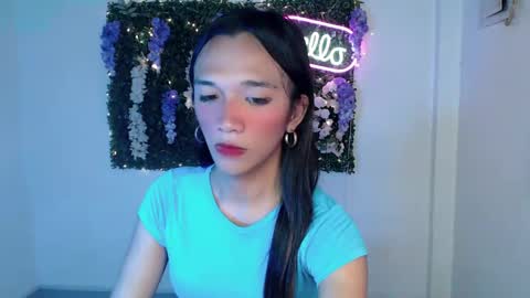 NICOLE online show from 01.08.25