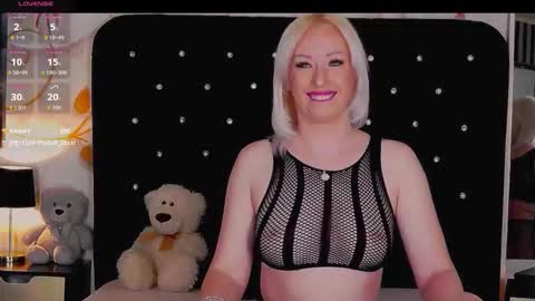 Olivia online show from 11.18.25