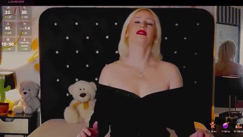 Olivia online show from 12.13.25