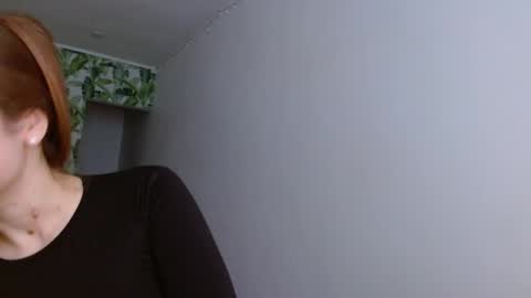 Snapshot of oliviashiny chatting on 12.05.24 Olivia online show from 12.05.24