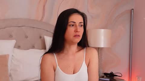 OliviaSway online show from 12.22.25