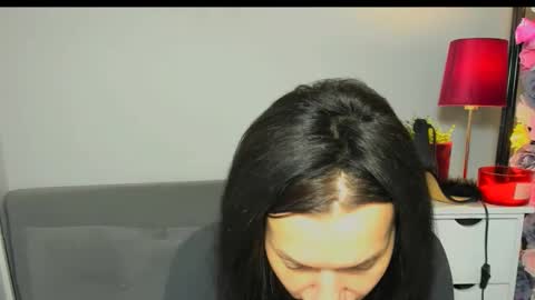 OliviaWomen online show from 02.10.26