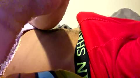 Snapshot of olliebennit chatting on 04.18.26 Ollie online show from 04.18.26