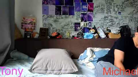 Snapshot of ololkd chatting on 06.13.26 Tony online show from 06.13.26