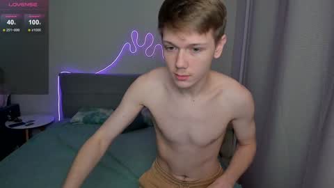 Snapshot of olvr_zoolander chatting on 01.15.25 Oliver and Mira online show from 01.15.25