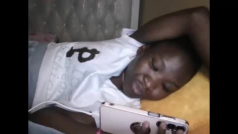 olwami4 online show from 03.05.26