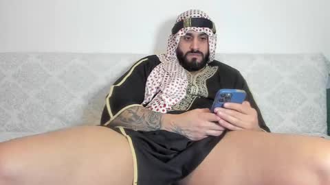 Snapshot of omar_xoxo chatting on 12.27.24 Omar online show from 12.27.24