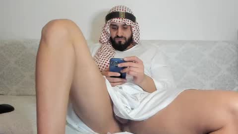 Snapshot of omar_xoxo chatting on 01.26.25 Omar online show from 01.26.25