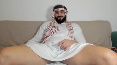 Snapshot of omar_xoxo chatting on 03.07.25 Omar online show from 03.07.25