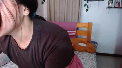 Snapshot of omariaennaid chatting on 09.12.25 Angel online show from 09.12.25