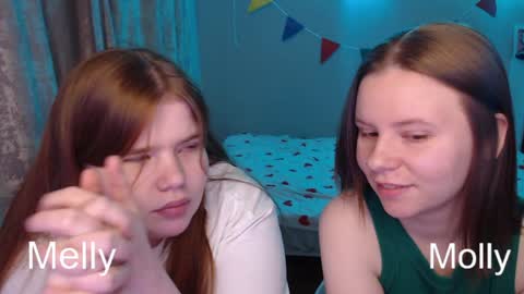 Snapshot of omellyoo chatting on 01.07.25  MellY  online show from 01.07.25
