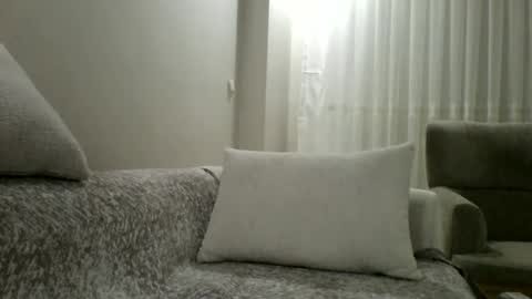 omy pm me online show from 09.26.25