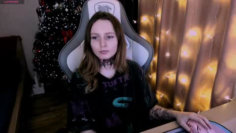 on_yxxx online show from 12.28.24