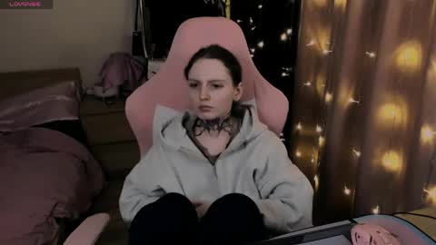 on_yxxx online show from 04.27.26