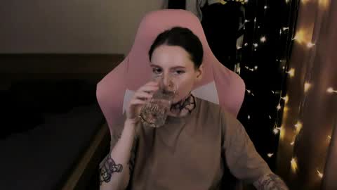 on_yxxx online show from 05.11.26
