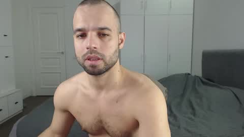 onebestlover online show from 02.18.25