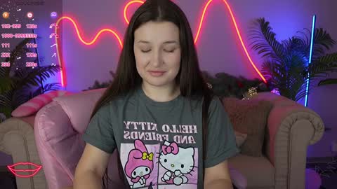 L A Y A online show from 01.27.25