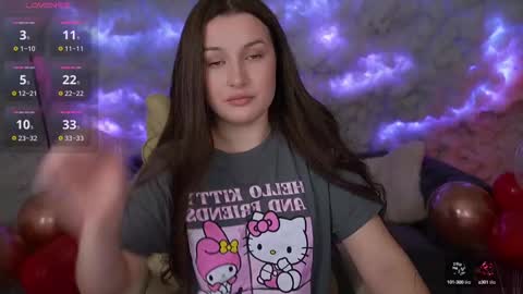 L A Y A online show from 02.12.25